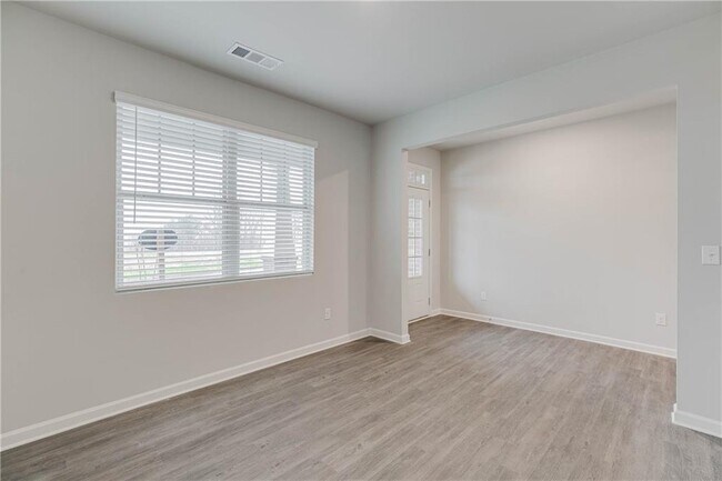 Building Photo - 6767 Scarlet Oak Way