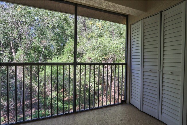 Building Photo - 11931 Palm Bay Court