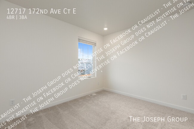 Building Photo - 12717 172nd Ave Ct E