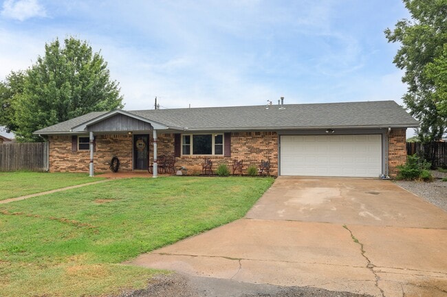 Primary Photo - 1 Mountain View Dr