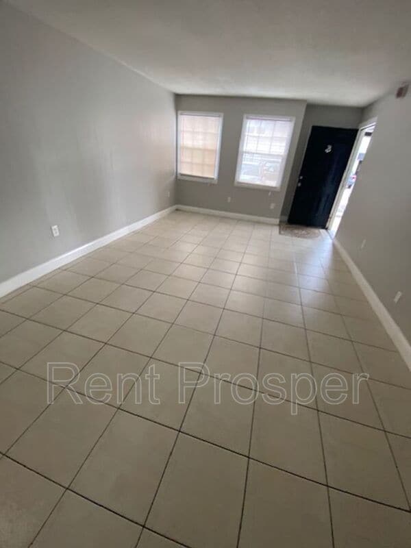 2753 L B McLeod Rd 2753 L B McLeod Rd Orlando FL 32805 Apartment Finder