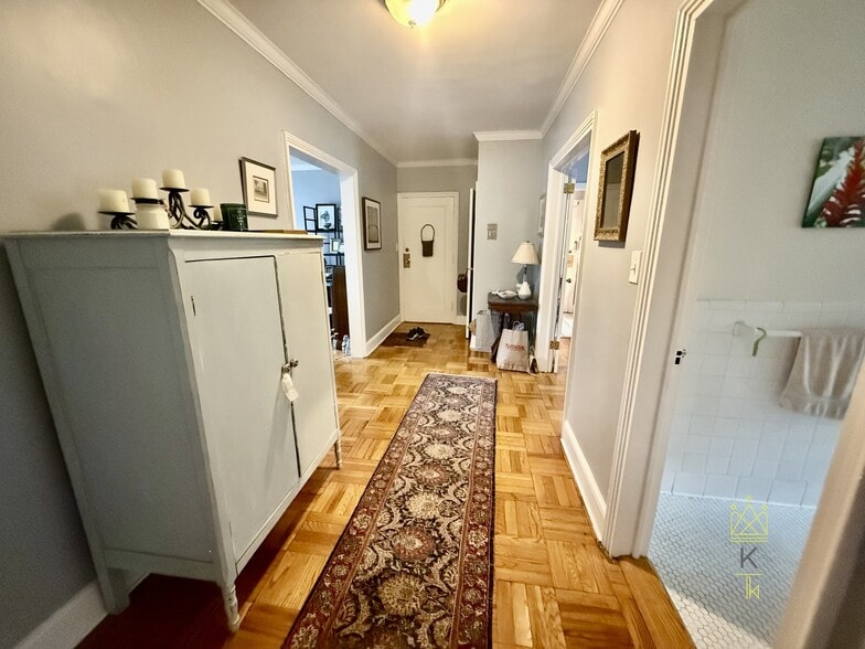Building Photo - 312 Washington St