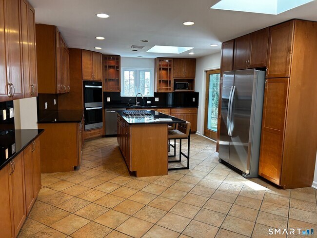 Building Photo - 97 Godfrey Rd