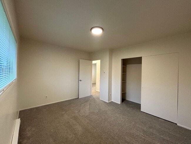 Building Photo - Freshly Updated 3-Bedroom Home with Spacious Backyard and Garage