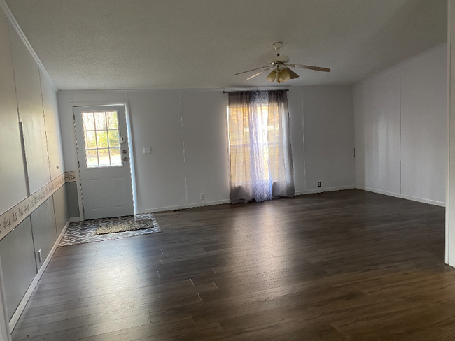 Building Photo - 6735 McFarren Rd