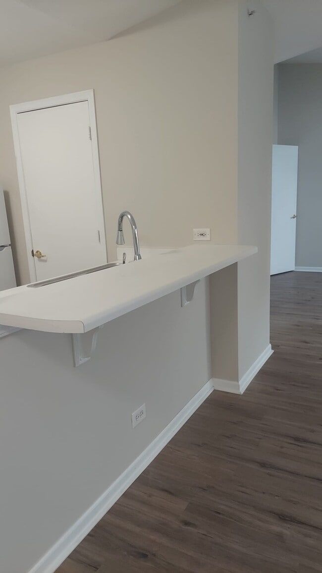 Building Photo - 1506 Spring Brook Ct