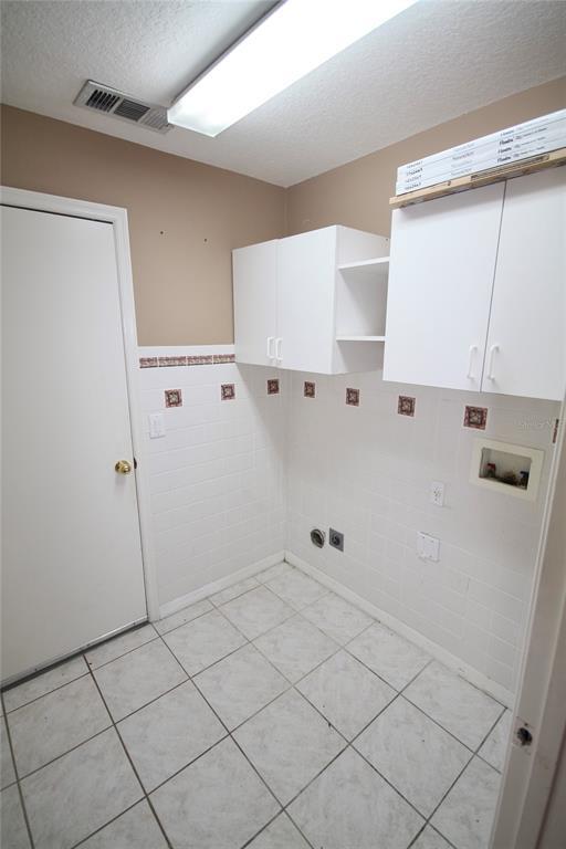 Building Photo - 9429 Southern Garden Cir