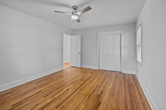 Building Photo - Newly Renovated Ranch Home In SE Raleigh! Pet Friendly!