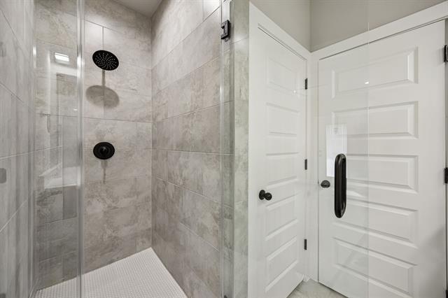 Building Photo - 3703 York St