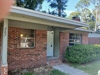 Building Photo - 287 SE Hanover Pl