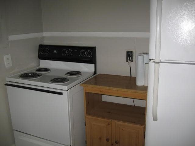 Building Photo - 2128 Morris Ave