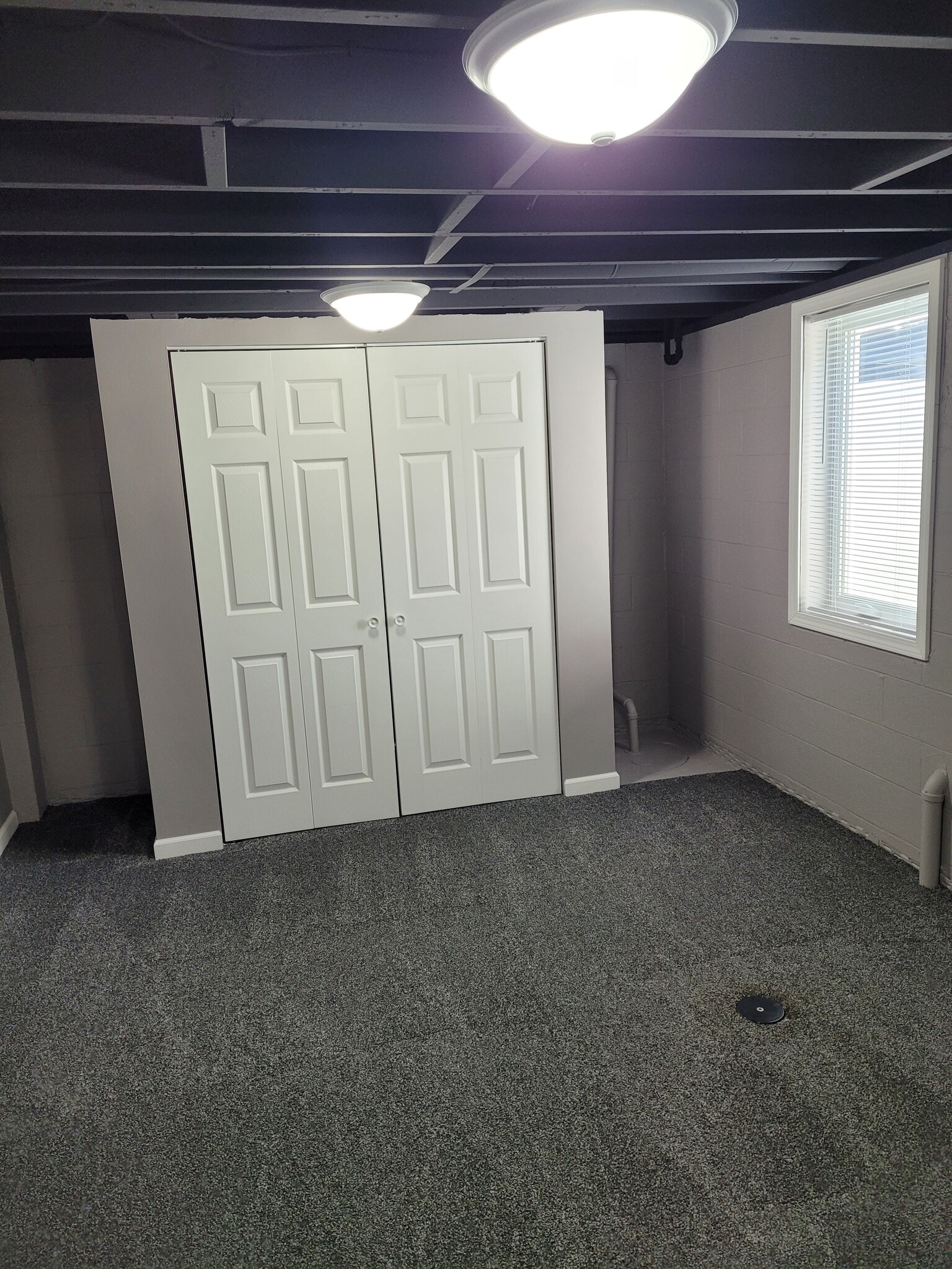 Building Photo - 1103 N Elmwood Ave