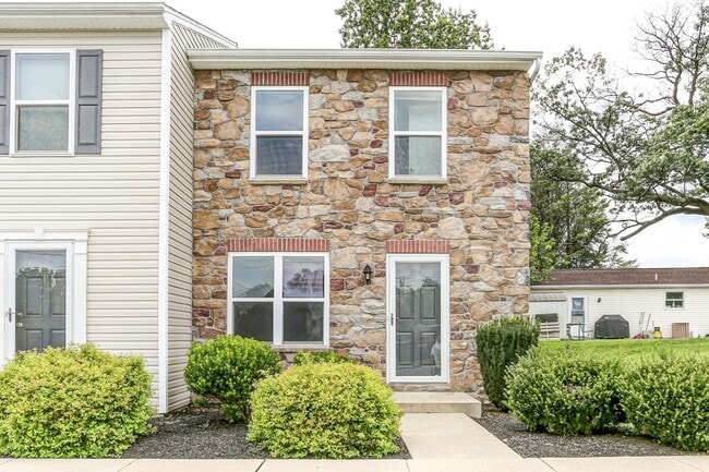 Primary Photo - 2500 Mill Rd