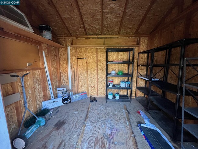 Building Photo - 1513 5th St