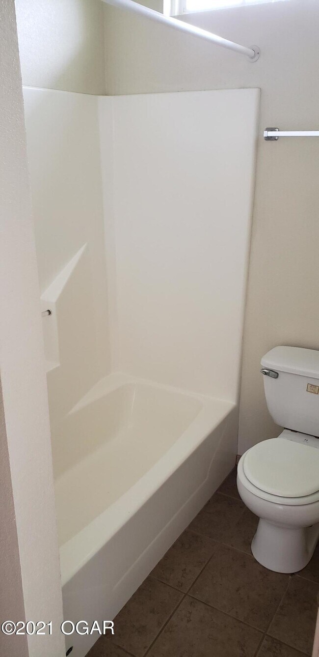 Building Photo - 5254 Courtney Ln