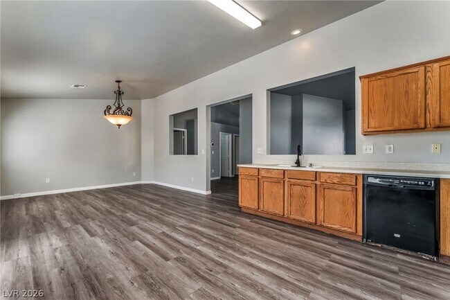 Building Photo - 929 Baritone Way