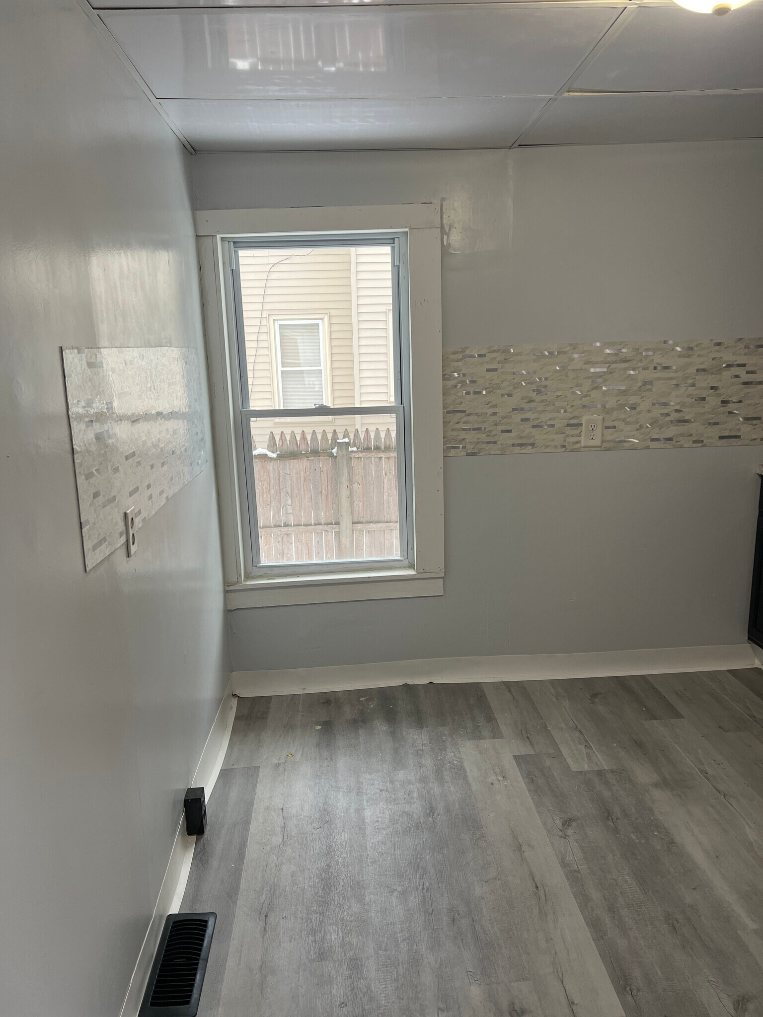 Building Photo - 93 Lebanon St