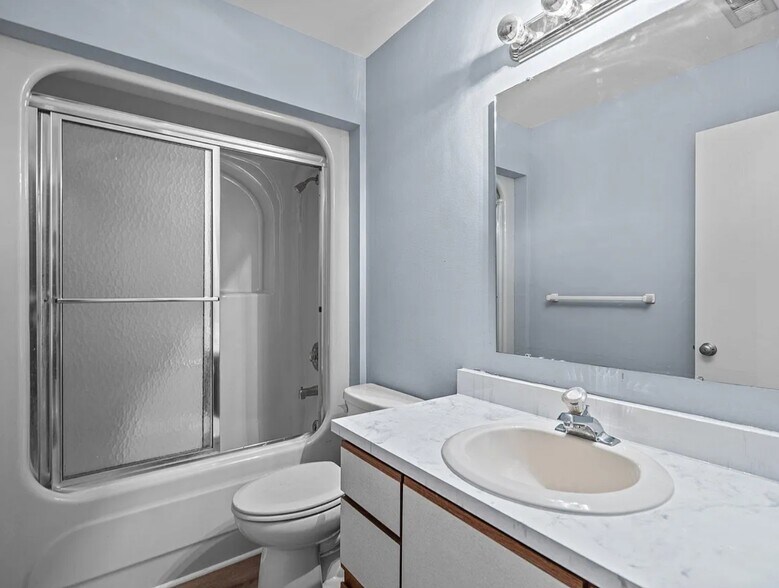 Building Photo - 6279 Wrightsville Ave