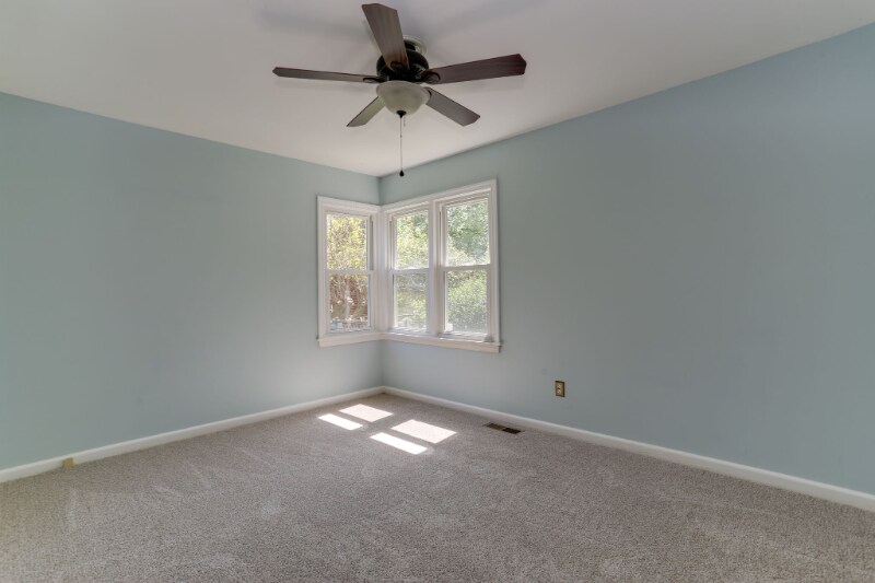 Building Photo - 1516 Denton Dr
