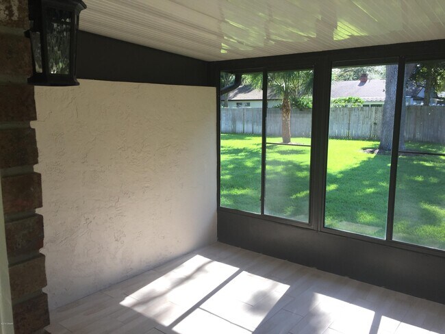 Building Photo - 18 Mayfield Terrace