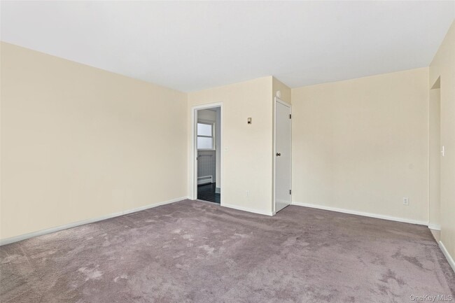 Building Photo - 110 Webster Ave