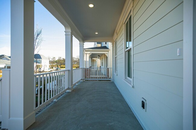 Building Photo - 3013 Long Br Cir