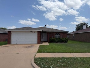 Building Photo - "Spacious 3-Bedroom Haven with 2 Full Baths – 1,592 Sq Ft of Comfort in Lubbock!"