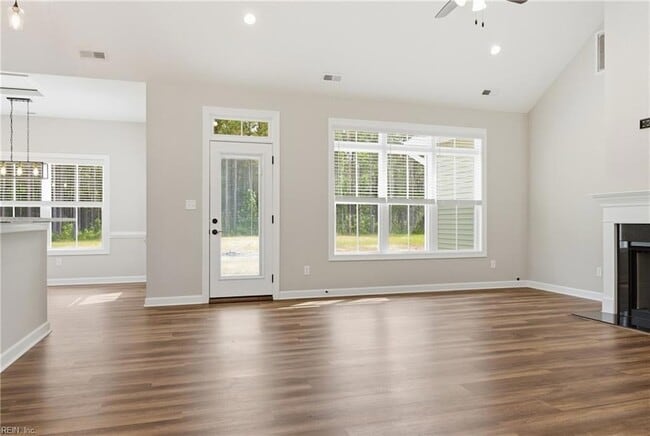 Building Photo - 5055 Mineral Spring Rd