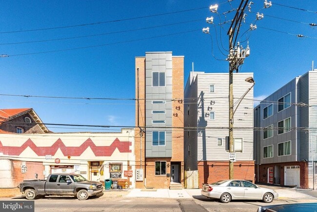 Building Photo - 1331 N 17th St