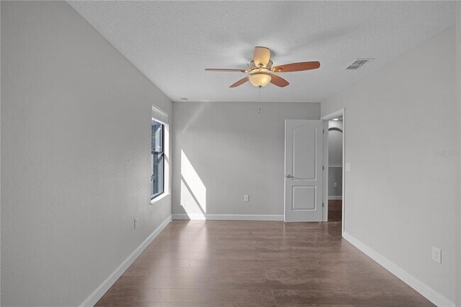 Building Photo - 1316 Gleneagles Ln