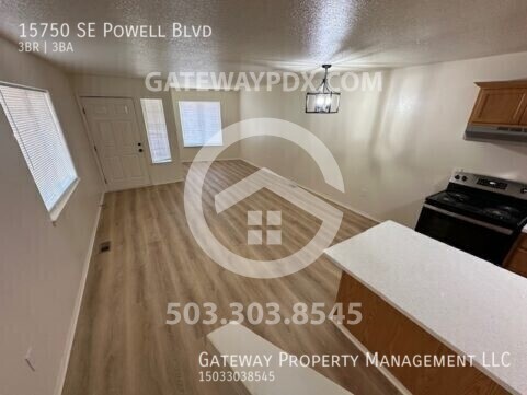Building Photo - 15750 SE Powell Blvd