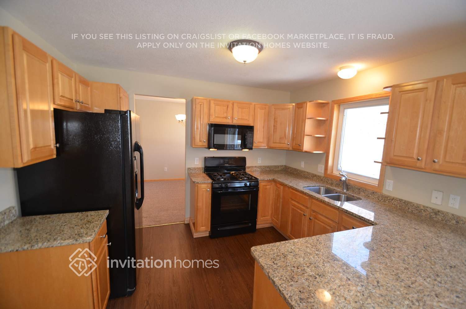 Building Photo - 16128 Harmony Path