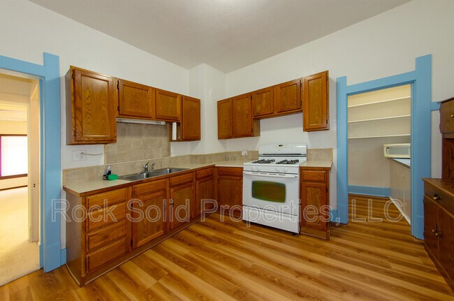 Building Photo - 1216 Talbot Ct