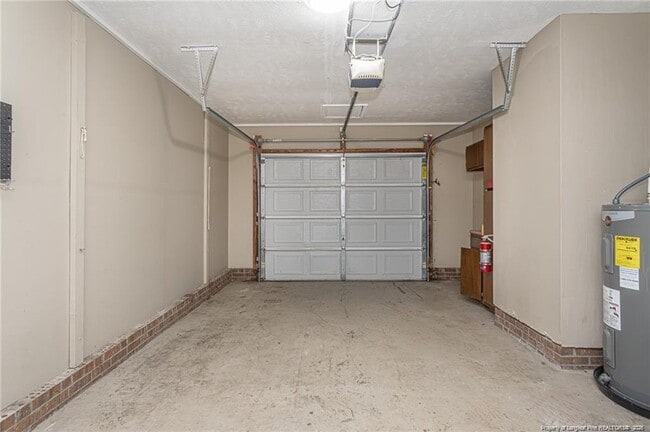 Building Photo - 6972 Timberwood Dr