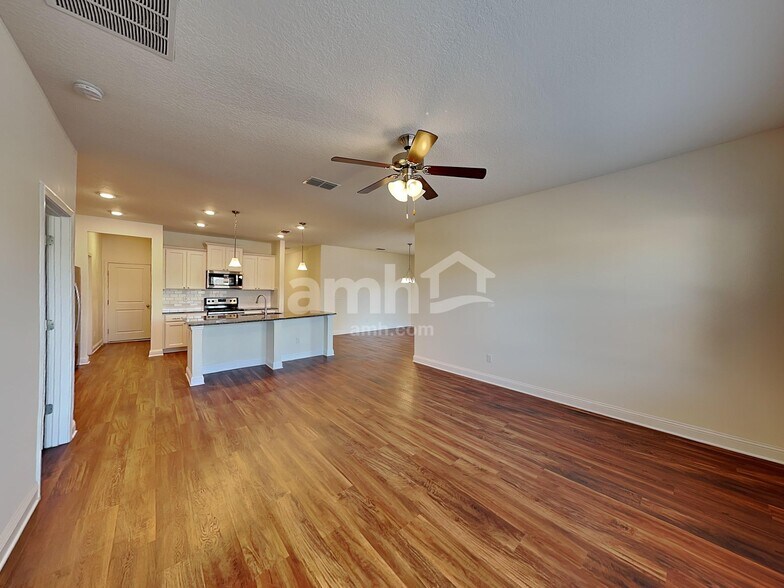 Building Photo - 34 Tristan Ct