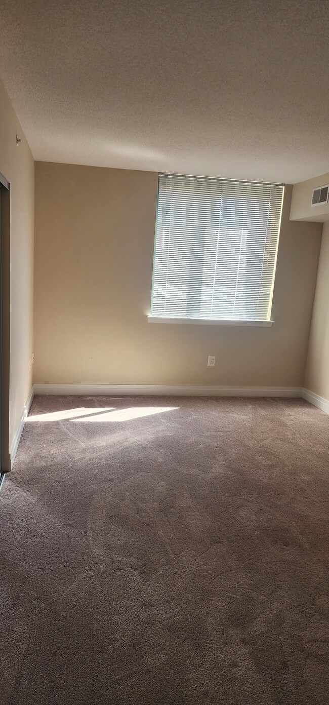 Building Photo - 414 Water St