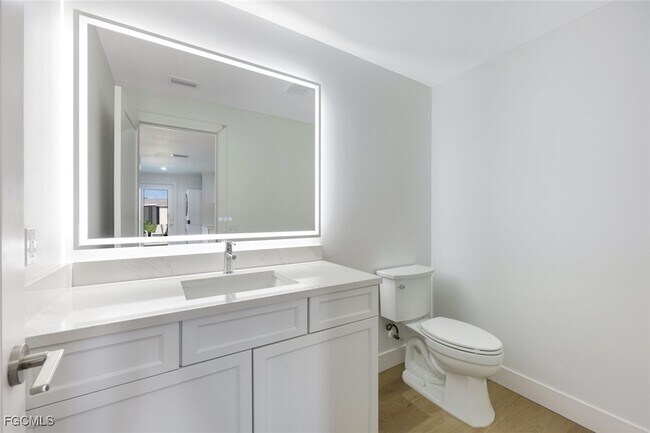 Building Photo - 707 Durion Ct