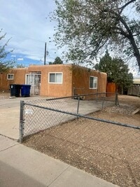 Building Photo - North Valley Charm!