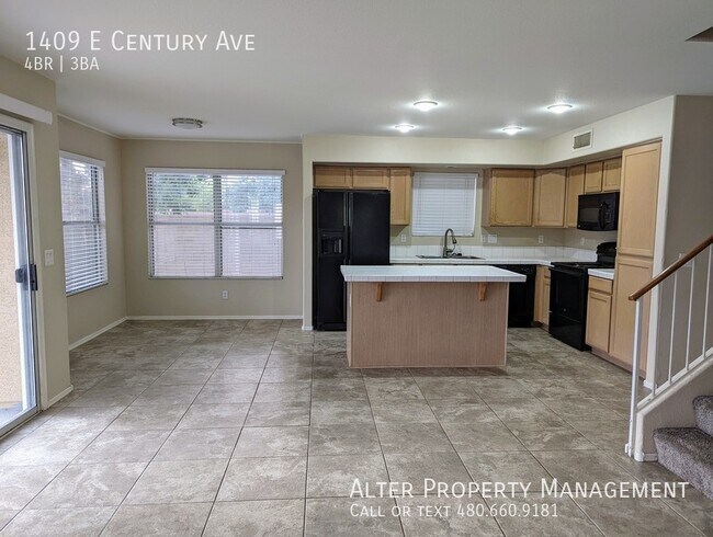 Building Photo - 4 Bedroom 2.5 Bath with Pool in Gilbert