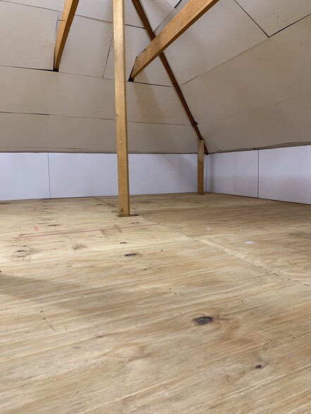 Attic/Storage - 58-25 254th St