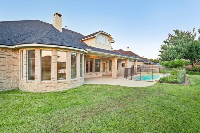 Building Photo - 6915 Monarch Lake Ln