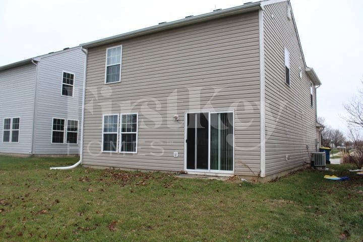 Building Photo - 10988 Cedar Pine Dr