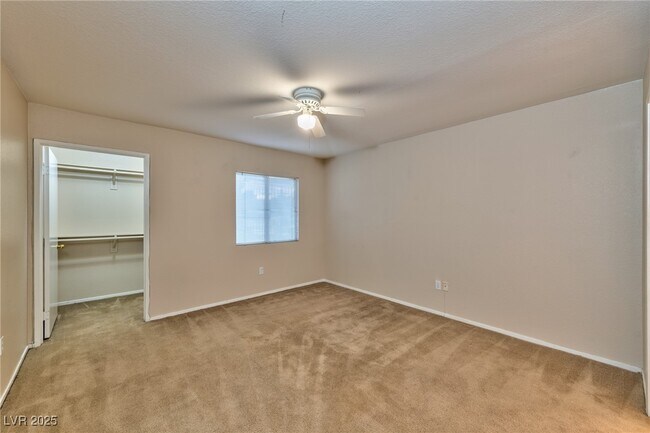 Building Photo - 7885 W Flamingo Rd