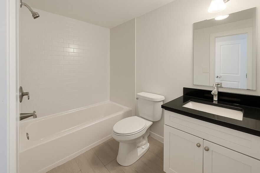 Building Photo - 720 Quebec Pl NW