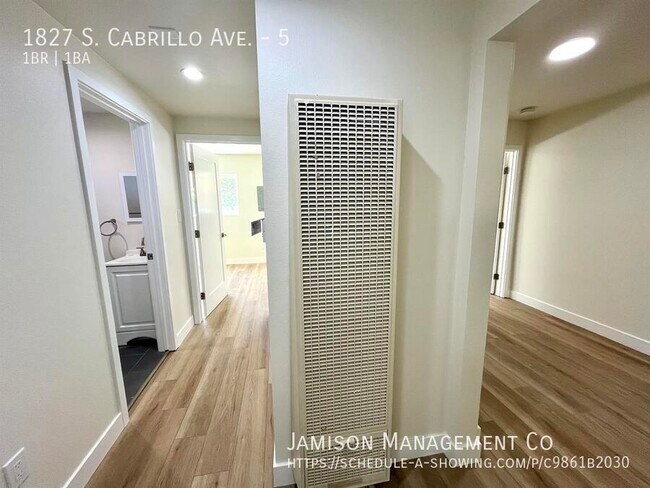 Building Photo - 1827 S Cabrillo Ave