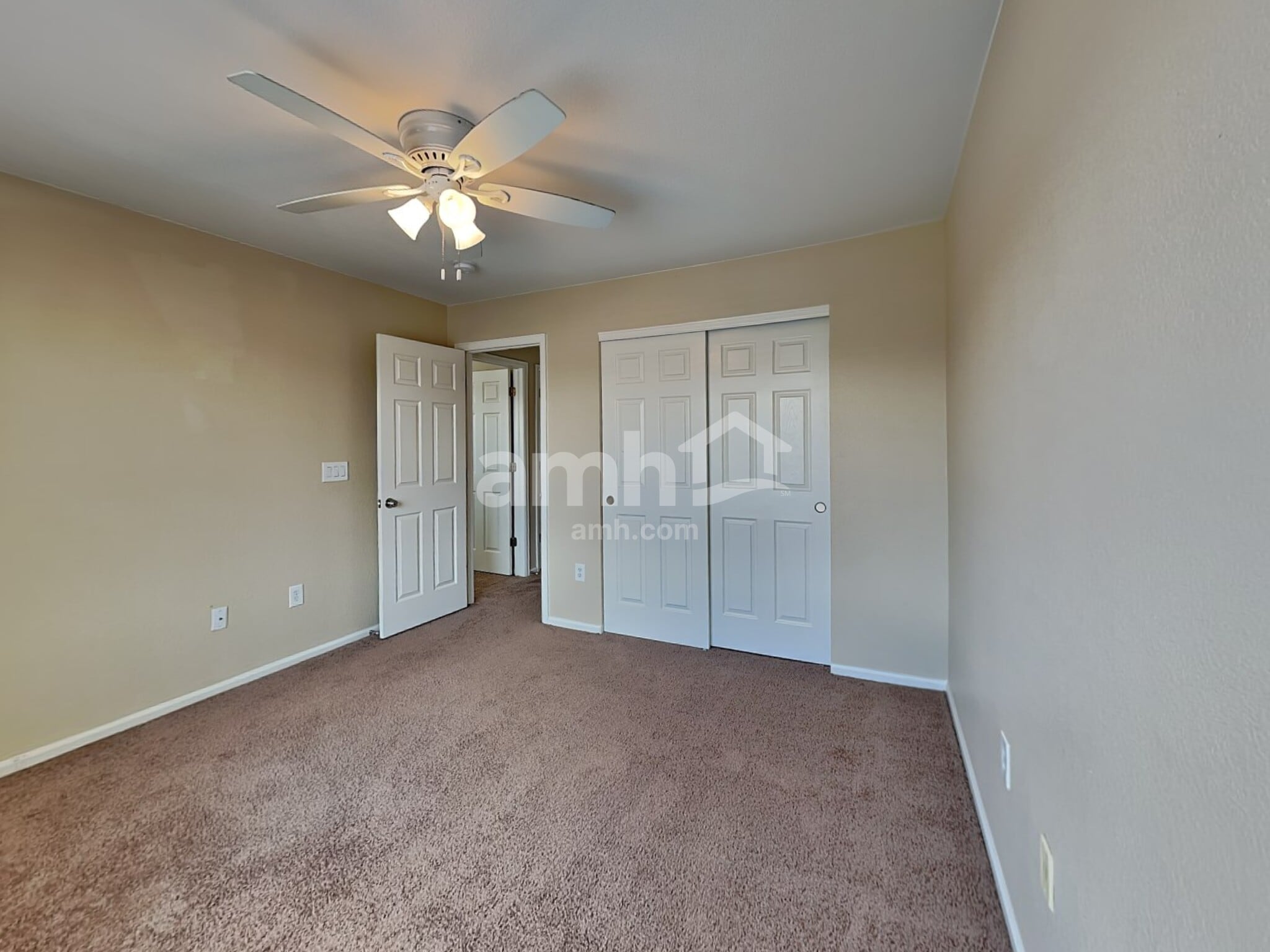 Building Photo - 285 Octillo St