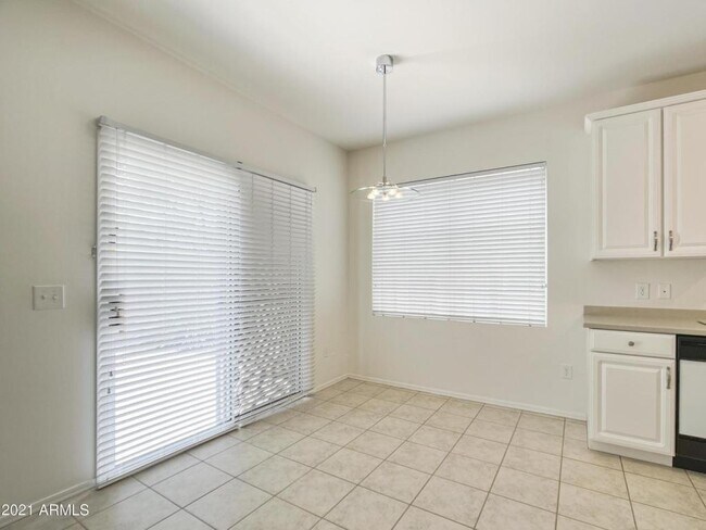 Building Photo - 34901 N 30th Dr