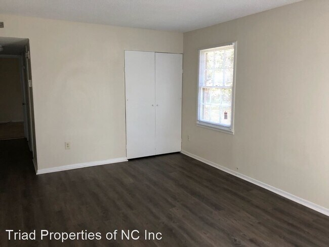 Building Photo - 3 br, 1 bath House - 1507 Graves Ave