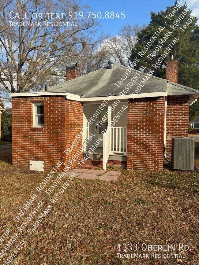 Building Photo - 2 Bedroom House on Oberlin Rd. in Raleigh