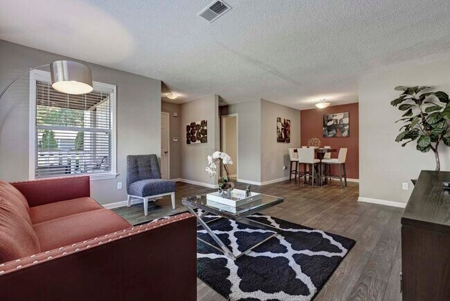 Building Photo - Harlowe Apartments